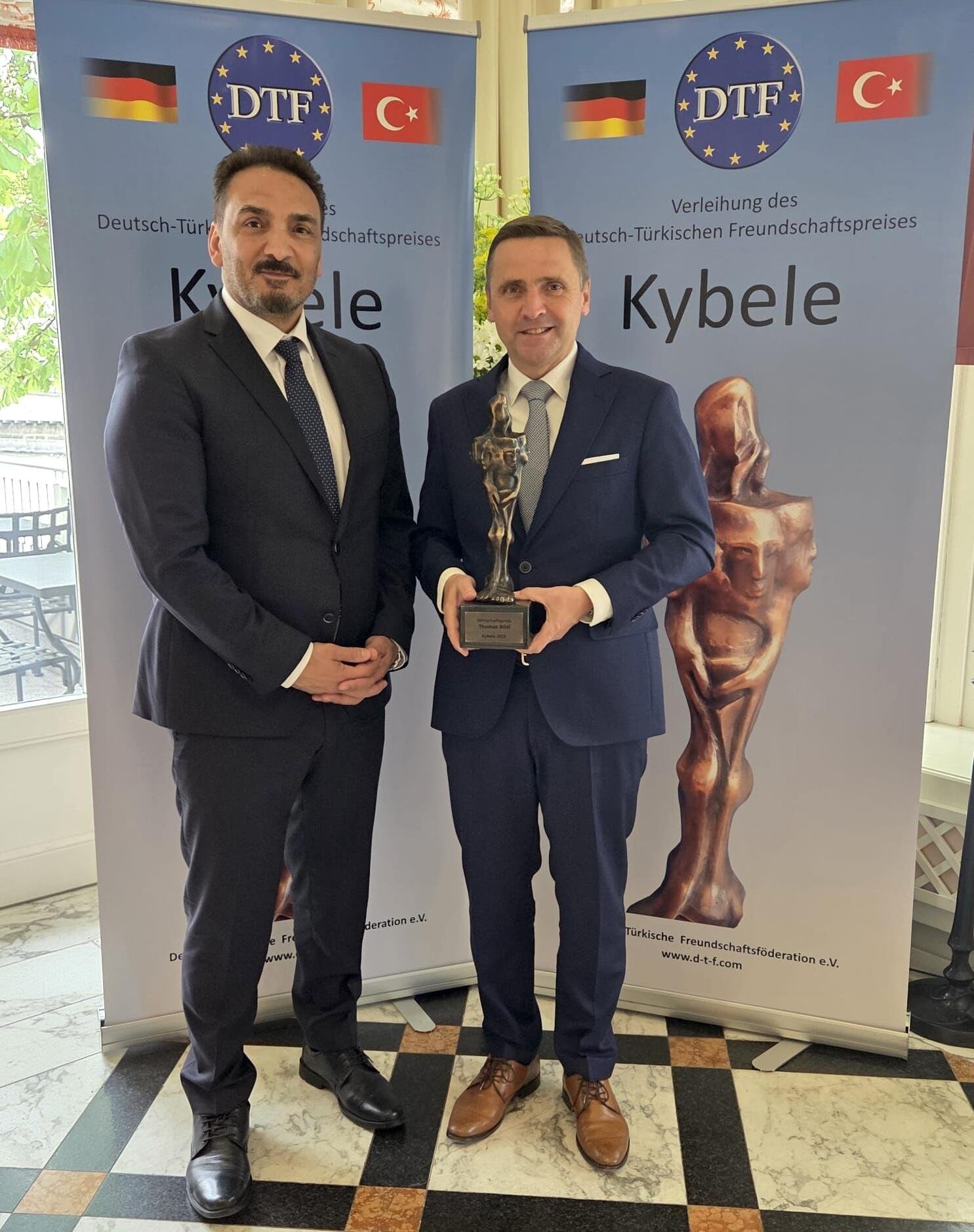 Türkiye Dostu Alman Turizmciye Onur Ödülü…