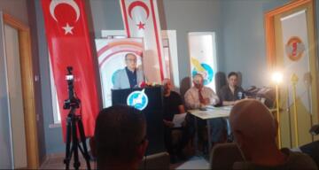 Reşat Akar güven tazeledi